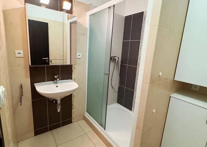 Horsky Hexagon B8 Apartament *