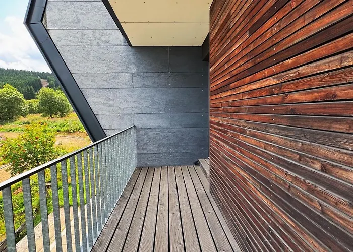 Apartament Horsky Hexagon B8 *